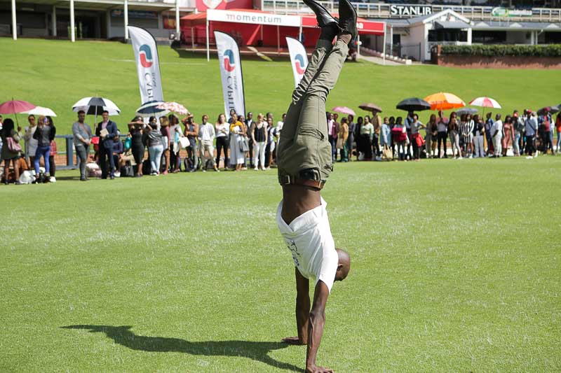 World Record Holder For Most Consecutive Back-Handsprings Johannesburg, Presenter Search On 3, Auditions